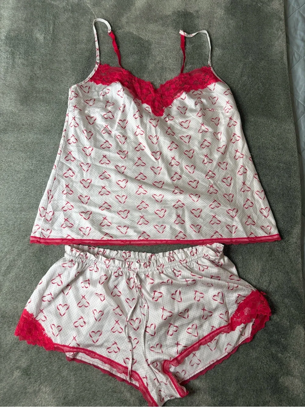 Victoria’s Secret Women's White & Red Heart Lace Cami and Short Sleep Set size s